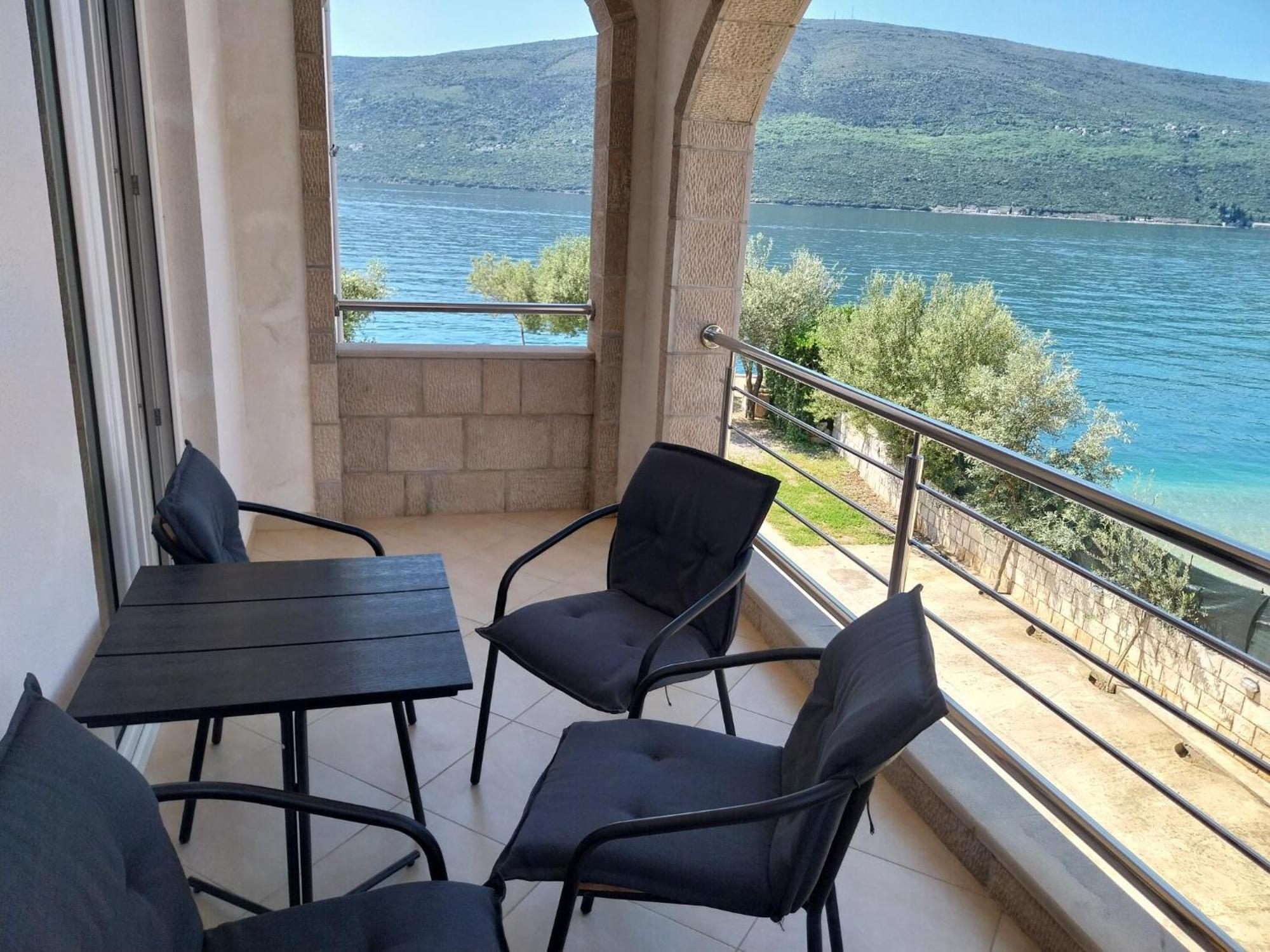 Apartments Villa Danilovic Herceg Novi Exterior foto